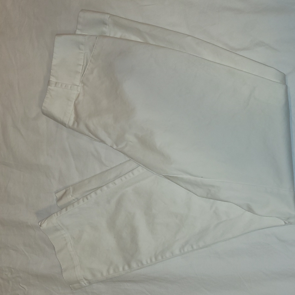 Nicole by Nicole MillerWhite Crop pants size 10 - Picture 6 of 7